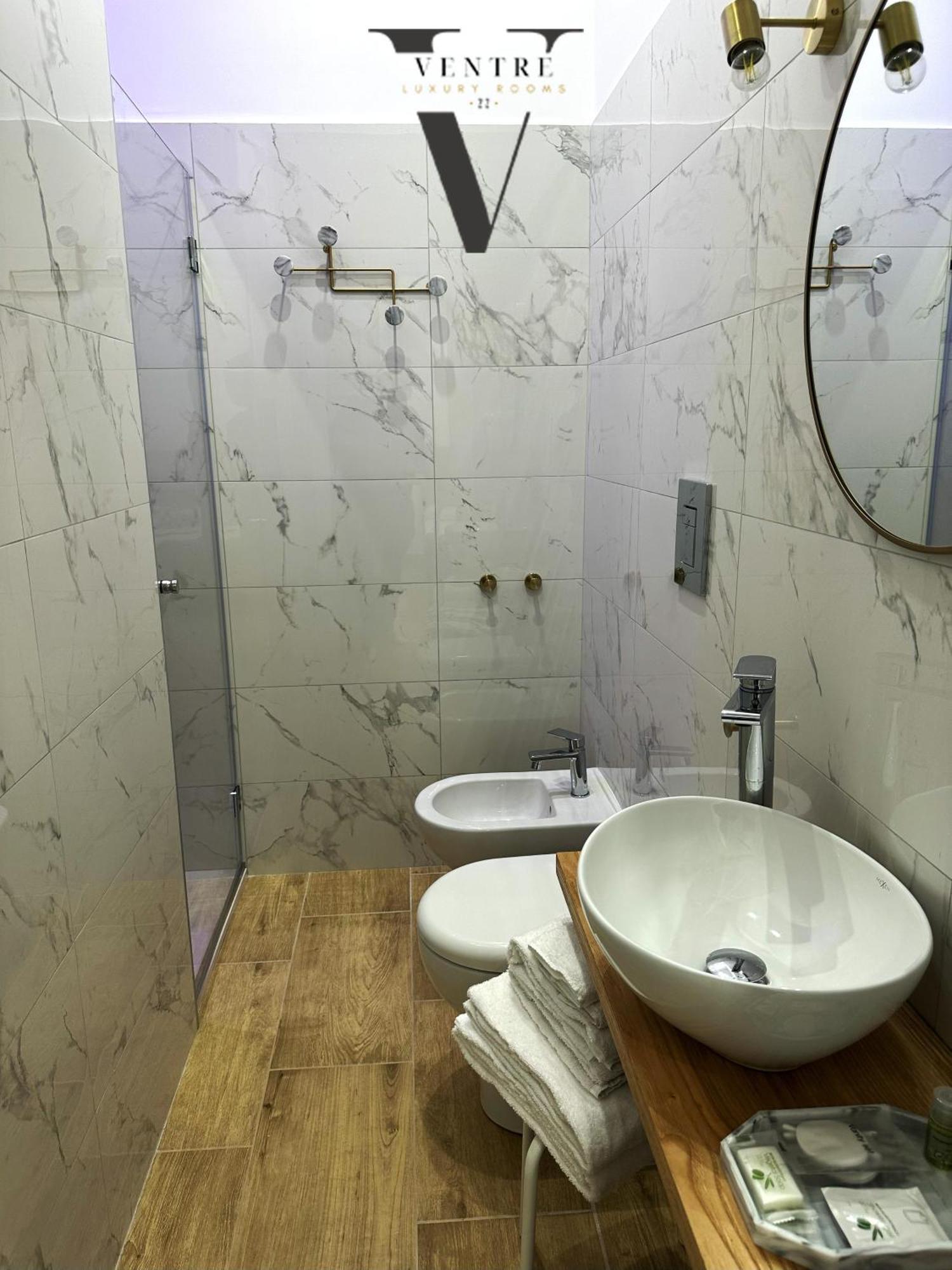 Ventre Luxury Rooms Napoli Eksteriør billede